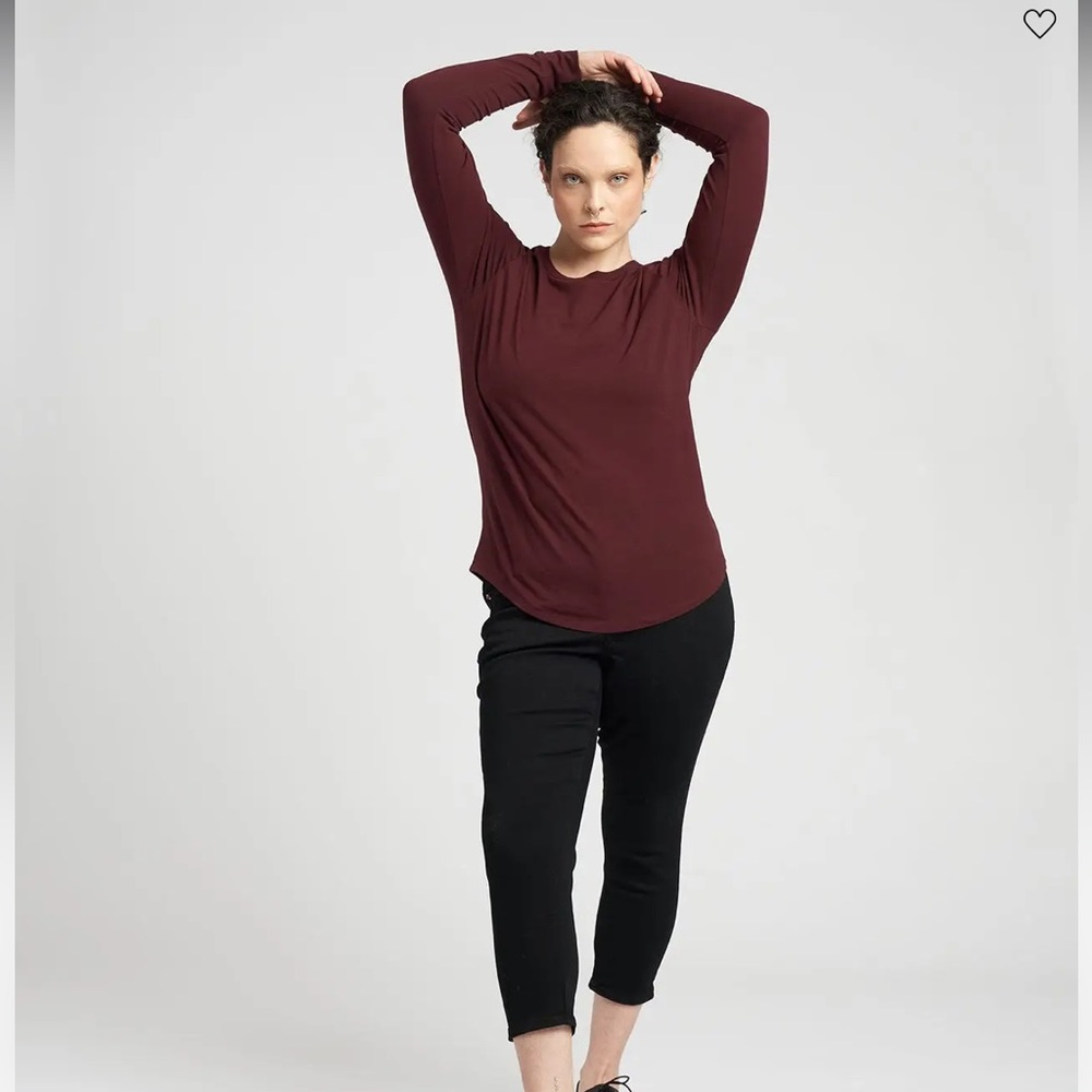 Universal Standard Long Sleeve Tee - Black Cherry 18/20